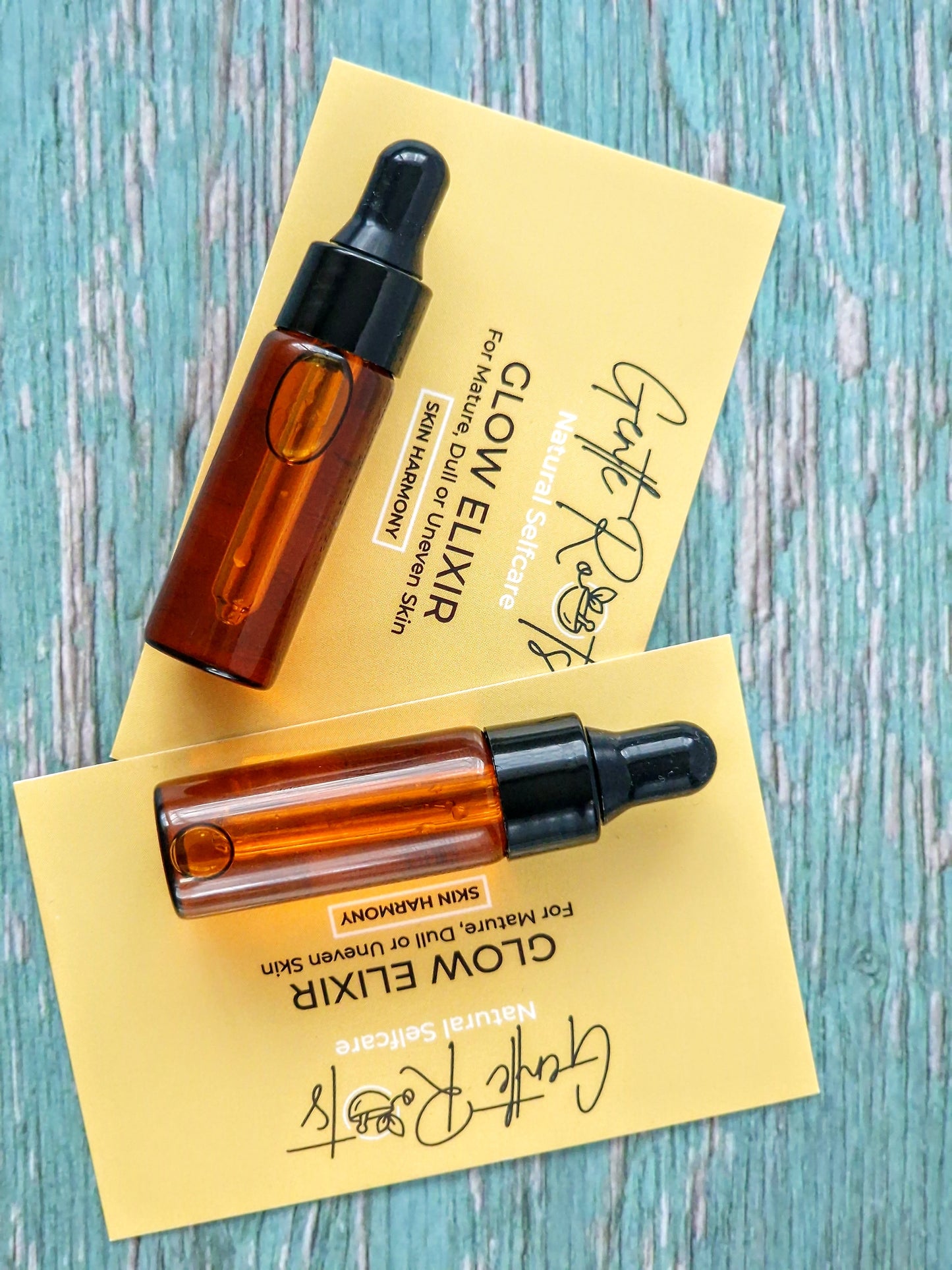 Close-up of Glow ELixir